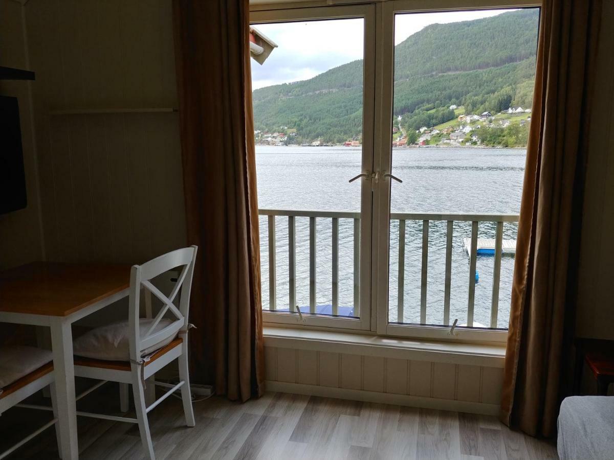 Nedre Amla Fjord Apartment Kaupanger Dış mekan fotoğraf